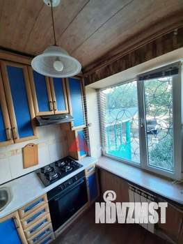 2-к квартира, вторичка, 45м2, 1/5 этаж