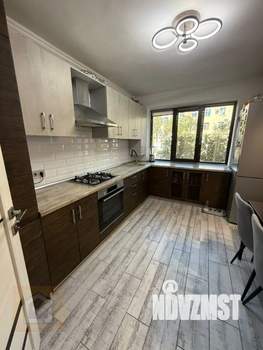 5-к квартира, вторичка, 92м2, 1/5 этаж