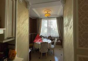 3-к квартира, вторичка, 77м2, 1/2 этаж