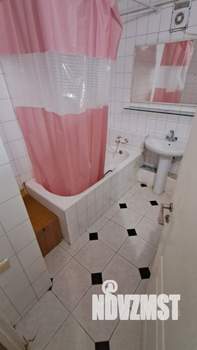 3-к квартира, вторичка, 63м2, 1/5 этаж