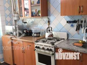 2-к квартира, вторичка, 49м2, 1/5 этаж