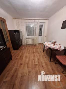 3-к квартира, вторичка, 63м2, 1/5 этаж