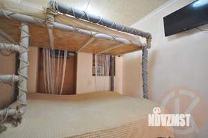 2-к квартира, вторичка, 45м2, 1/1 этаж