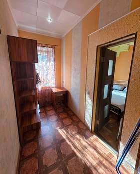 2-к квартира, вторичка, 30м2, 1/1 этаж