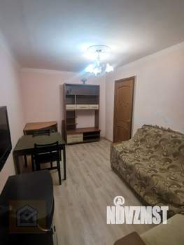 2-к квартира, вторичка, 43м2, 1/4 этаж