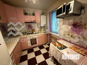 2-к квартира, вторичка, 44м2, 1/4 этаж