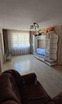 3-к квартира, вторичка, 63м2, 5/5 этаж