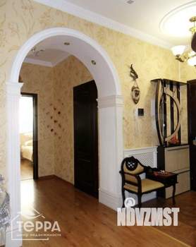6-к квартира, вторичка, 223м2, 1/6 этаж