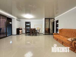 4-к квартира, вторичка, 76м2, 1/9 этаж
