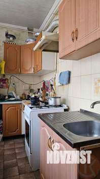 2-к квартира, вторичка, 58м2, 1/1 этаж