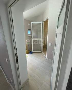 2-к квартира, вторичка, 49м2, 1/1 этаж
