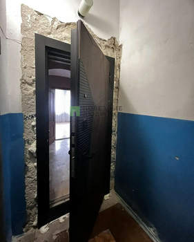 2-к квартира, вторичка, 42м2, 1/2 этаж