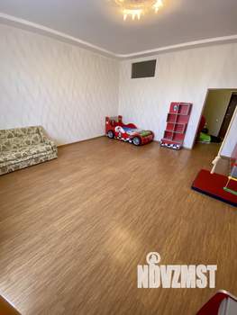 2-к квартира, вторичка, 113м2, 2/4 этаж