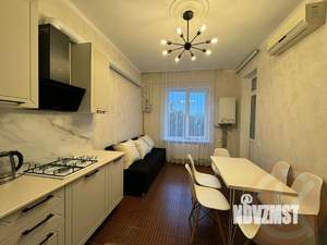 2-к квартира, вторичка, 98м2, 2/7 этаж