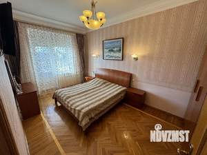 4-к квартира, вторичка, 145м2, 3/4 этаж