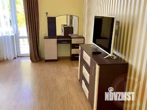 2-к квартира, вторичка, 113м2, 2/4 этаж