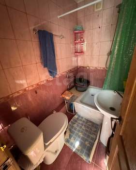 4-к квартира, вторичка, 70м2, 2/2 этаж