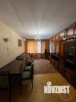 3-к квартира, вторичка, 58м2, 1/5 этаж