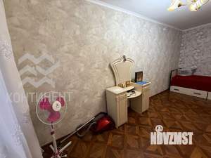 2-к квартира, вторичка, 44м2, 1/4 этаж