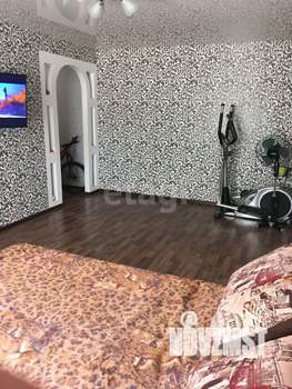 2-к квартира, вторичка, 49м2, 1/5 этаж