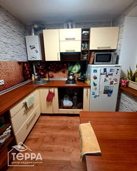 1-к квартира, вторичка, 30м2, 4/4 этаж