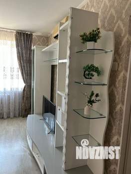 3-к квартира, вторичка, 63м2, 1/5 этаж