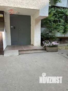 3-к квартира, вторичка, 63м2, 1/9 этаж