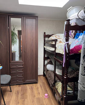 3-к квартира, вторичка, 41м2, 1/1 этаж
