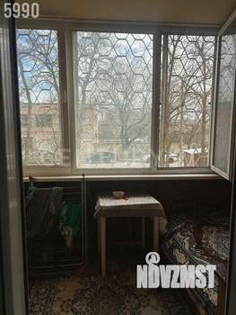 3-к квартира, вторичка, 65м2, 1/5 этаж
