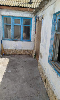 2-к квартира, вторичка, 40м2, 1/1 этаж