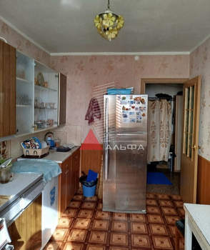 4-к квартира, вторичка, 87м2, 9/9 этаж