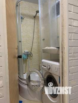 2-к квартира, вторичка, 45м2, 1/4 этаж