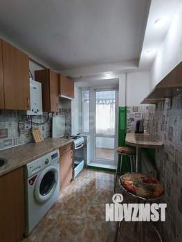 2-к квартира, вторичка, 37м2, 1/4 этаж