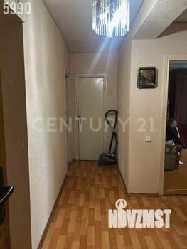 3-к квартира, вторичка, 65м2, 1/5 этаж