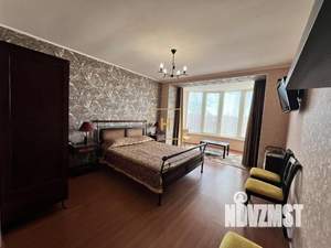 2-к квартира, вторичка, 80м2, 3/5 этаж