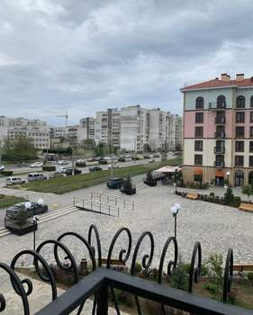3-к квартира, вторичка, 79м2, 3/6 этаж