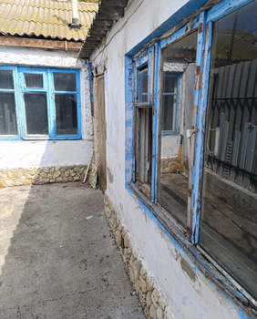 2-к квартира, вторичка, 40м2, 1/1 этаж