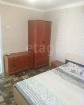 3-к квартира, вторичка, 63м2, 1/5 этаж