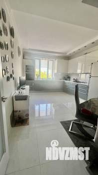 3-к квартира, вторичка, 124м2, 3/7 этаж