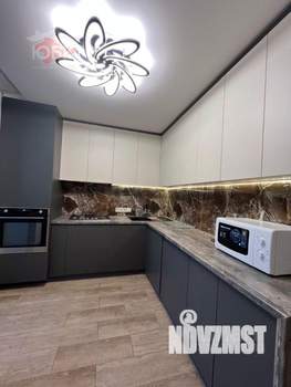 4-к квартира, вторичка, 100м2, 1/6 этаж