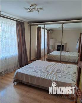 3-к квартира, вторичка, 63м2, 5/5 этаж