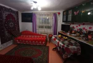 2-к квартира, вторичка, 46м2, 1/1 этаж