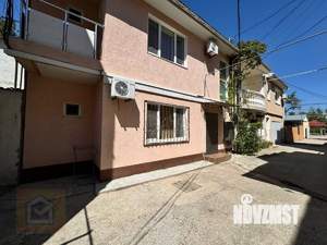 4-к квартира, вторичка, 160м2, 1/2 этаж