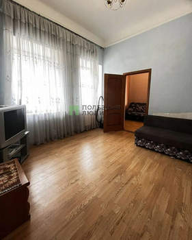 2-к квартира, вторичка, 42м2, 1/2 этаж
