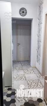 2-к квартира, вторичка, 56м2, 1/9 этаж