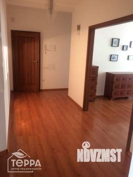 4-к квартира, вторичка, 113м2, 3/8 этаж