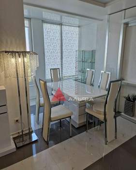 2-к квартира, вторичка, 80м2, 4/6 этаж