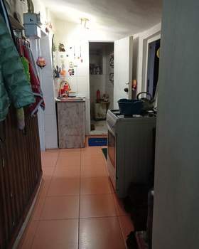 2-к квартира, вторичка, 46м2, 1/1 этаж