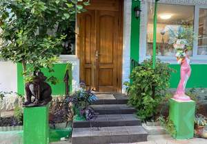 2-к квартира, вторичка, 51м2, 1/1 этаж