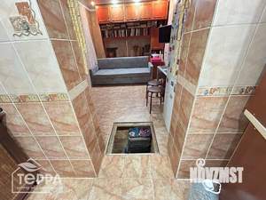 5-к квартира, вторичка, 55м2, 1/2 этаж